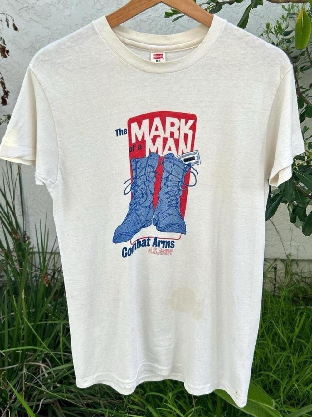Vintage 1980s U.S. Army Combat Arms Mark of a Man Hanes T Shirt M USA Made